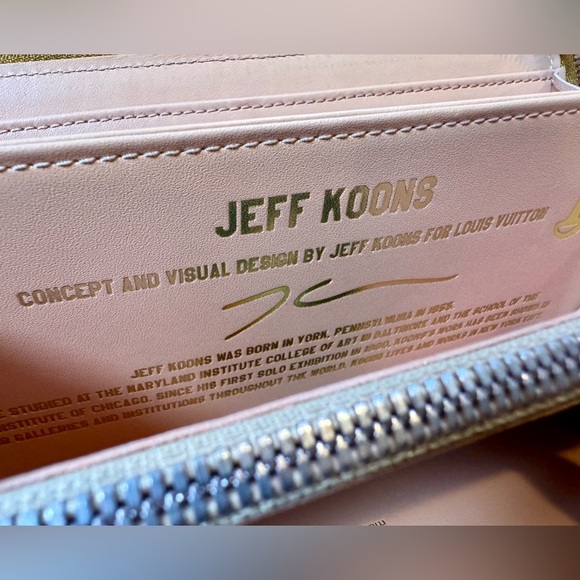 Louis Vuitton Limited Edition Jeff Koons wallet - Picture 7 of 14